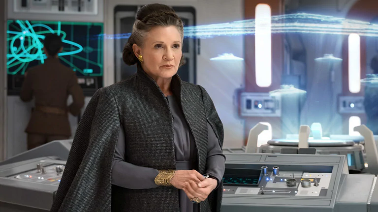 Nove anni fa ci lasciava Carrie Fisher: l’eredità di un’icona senza tempo