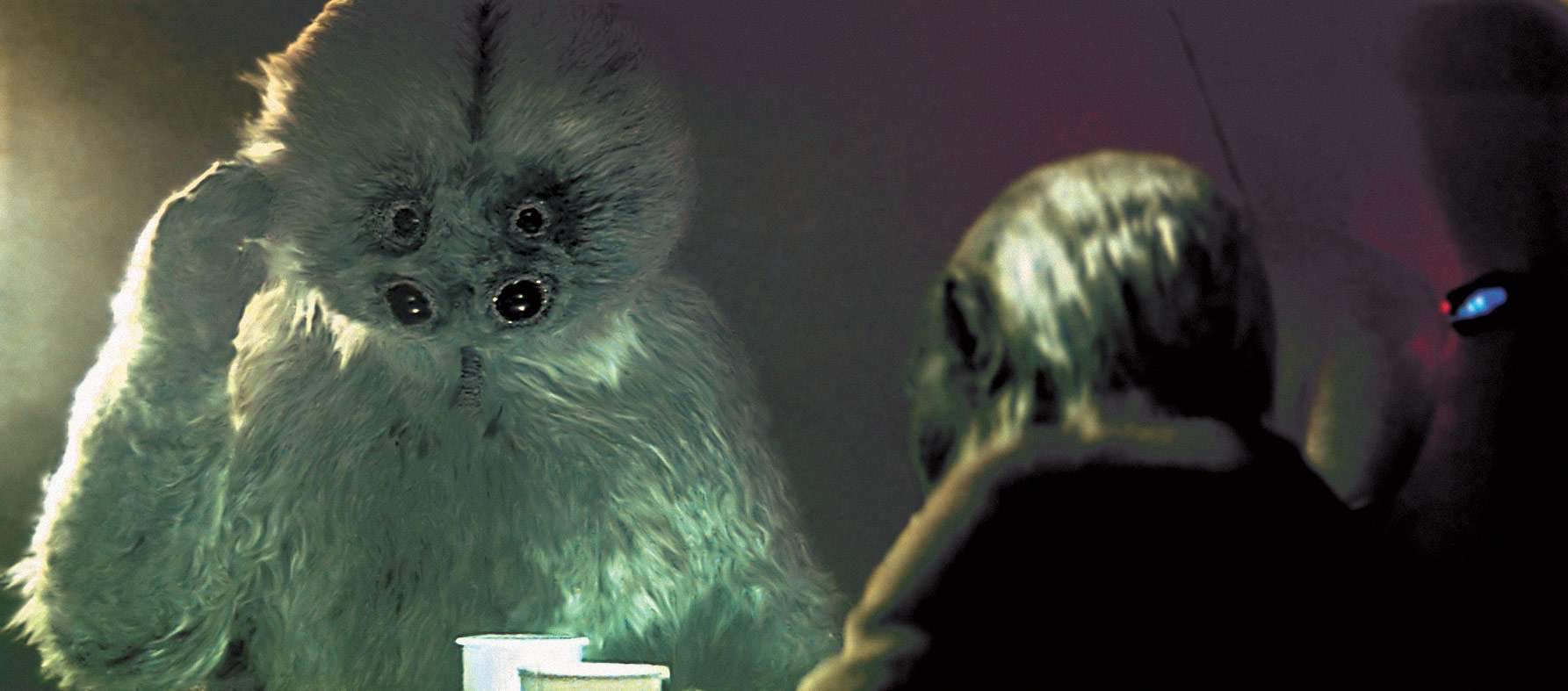 Una Chadra-Fan, un Bith, un Sakiyan, un Abyssin, un Aqualish, un umano, un Rodiano, un Wookie e un Muftak entrano in un bar