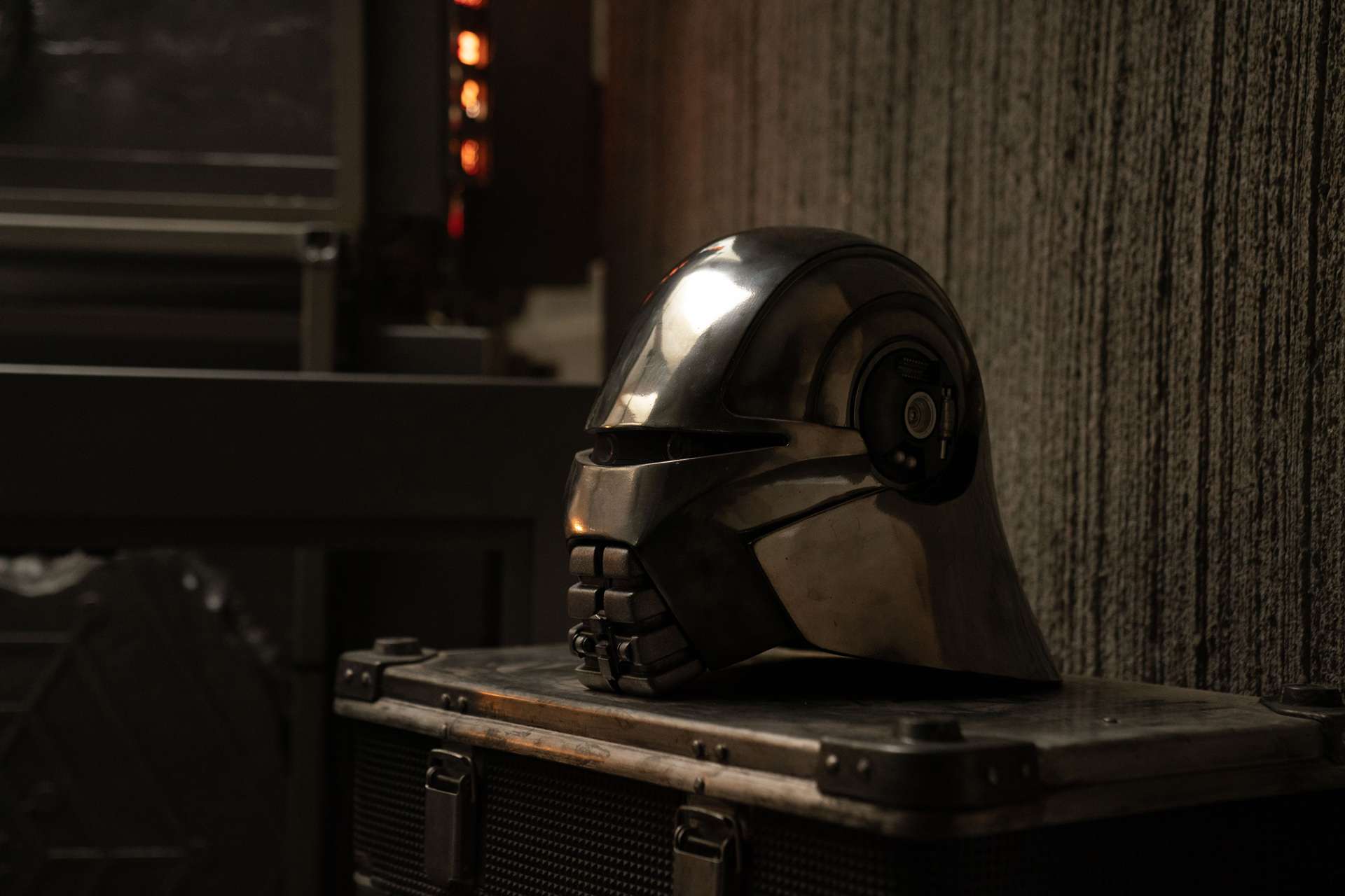 Star Wars Andor: 10 easter egg segreti della galleria d’arte di Luthen