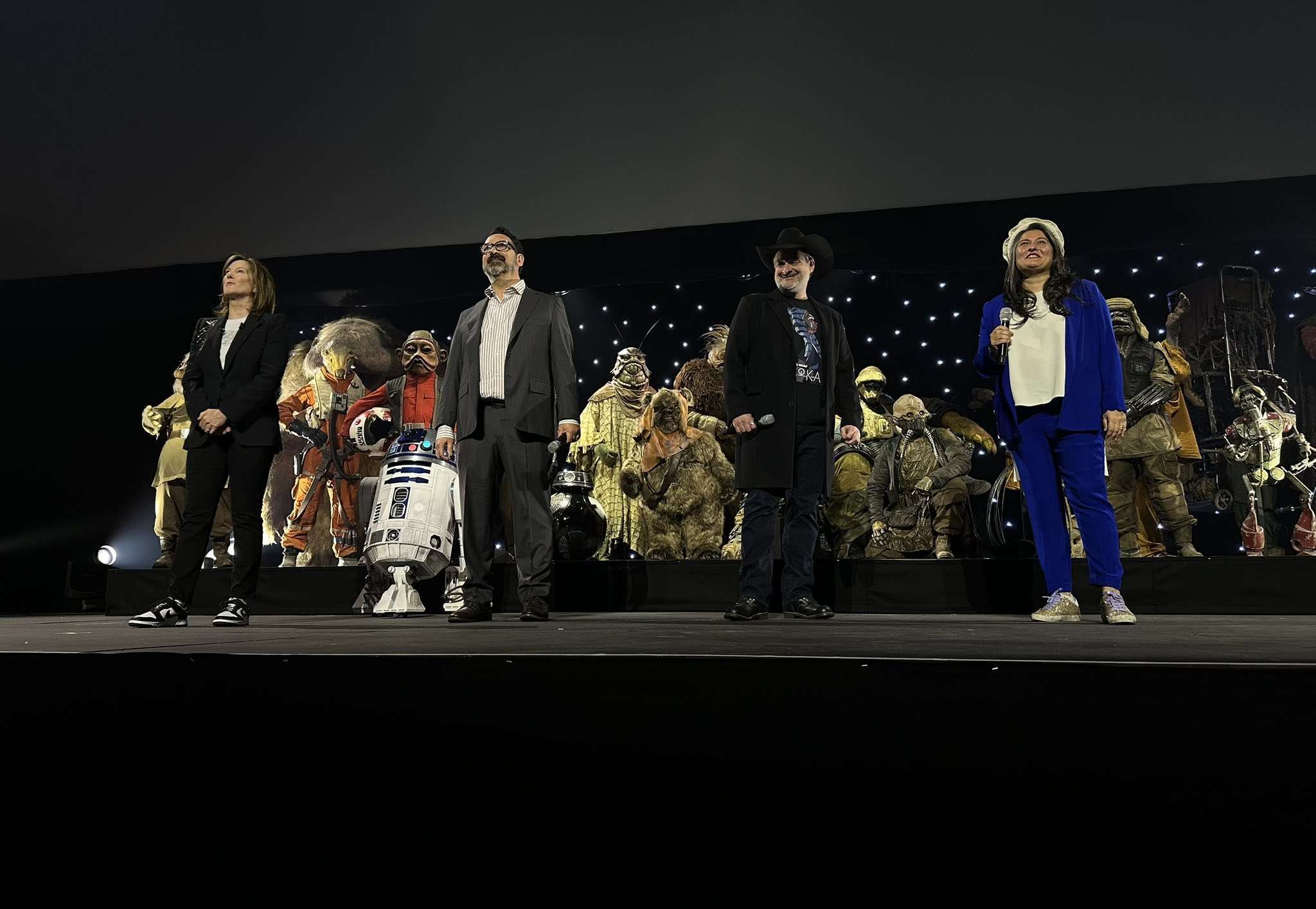 Star Wars: annunciati tre film, dall’alba dei jedi al post Episodio IX