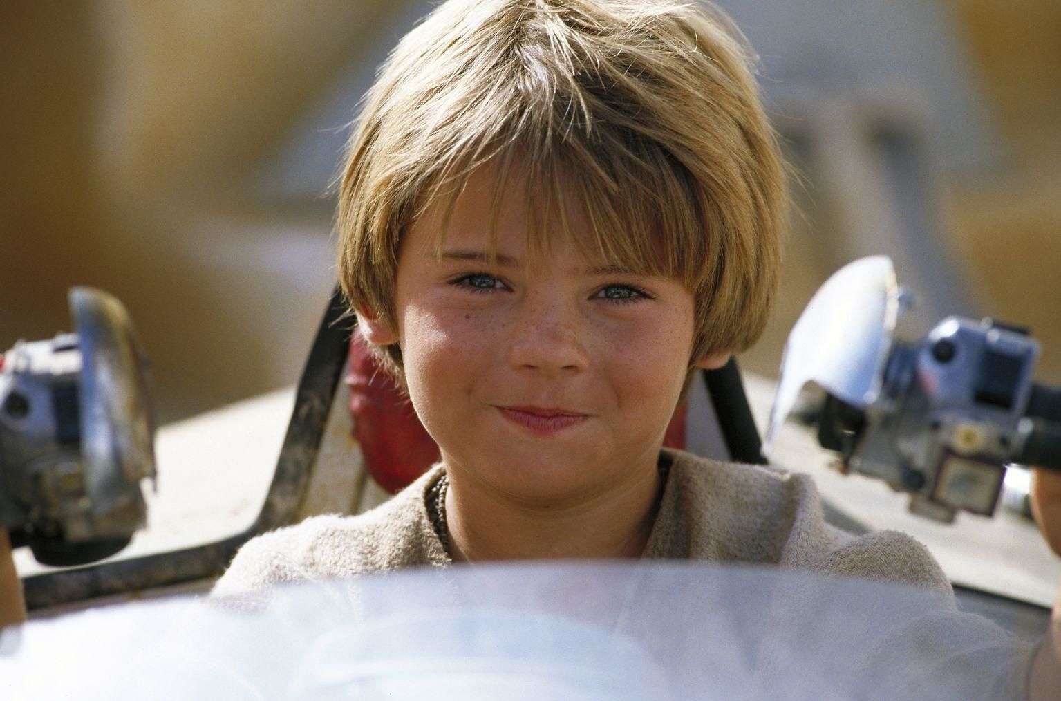 Star Wars: le condizioni di salute di Jake Lloyd stanno migliorando, l’attore si &egrave; raccontato in una nuova intervista