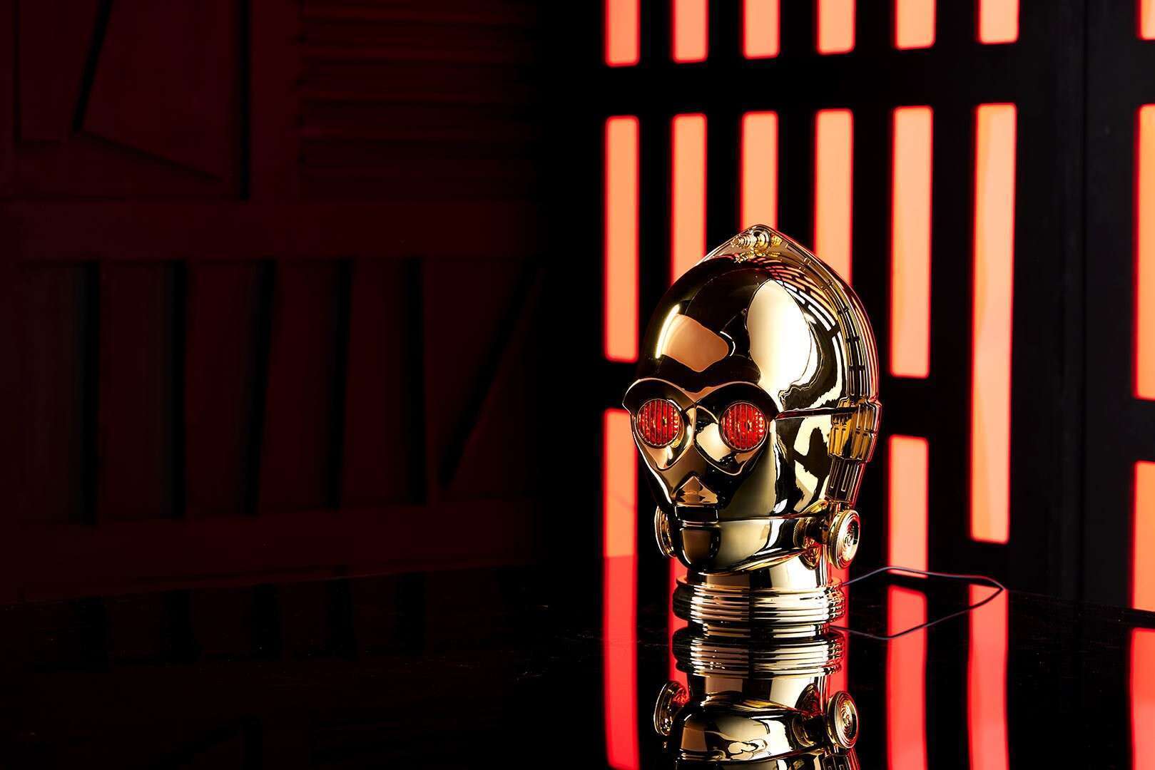 In arrivo la testa elettronica di C-3PO, con occhi luminosi e frasi iconiche da ascoltare